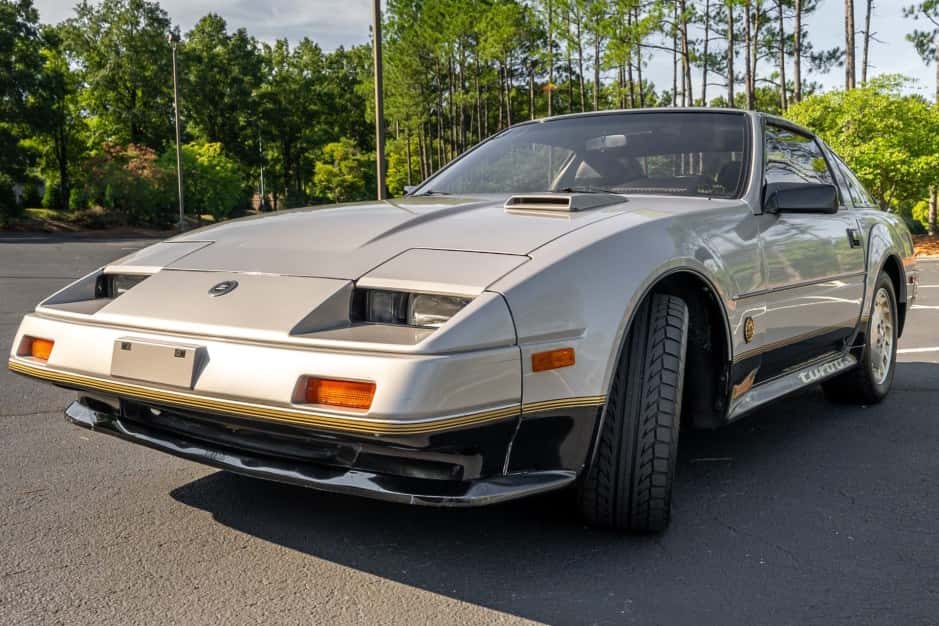 1984 Nissan Z31 300ZX sold for $17,000