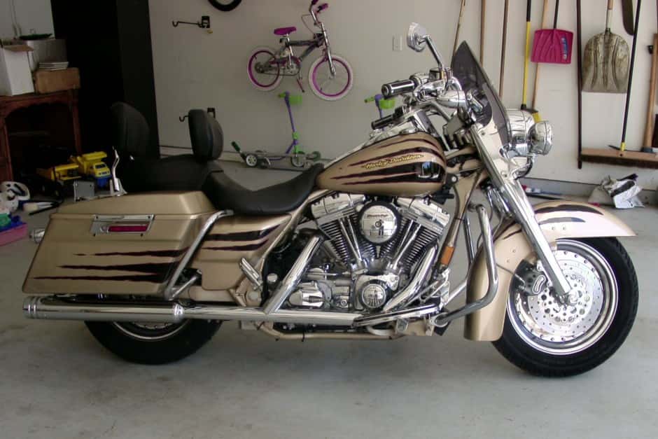 2003 Harley-Davidson Touring sold for $12,500