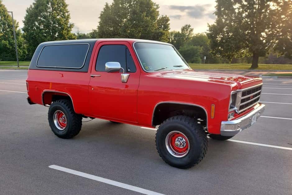 1977 GMC Jimmy (1973-1991) sold for $30,750