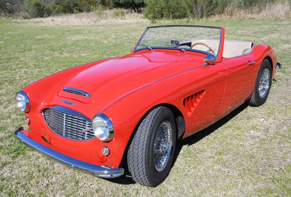 1960 Austin-Healey 3000 sold for $35,000