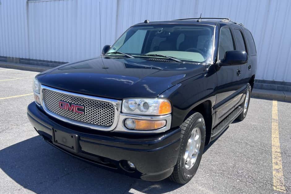 2004 GMC Yukon GMT800 sold for $22,000