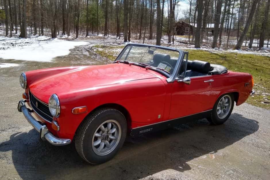 1970 MG Midget sold for $6,600
