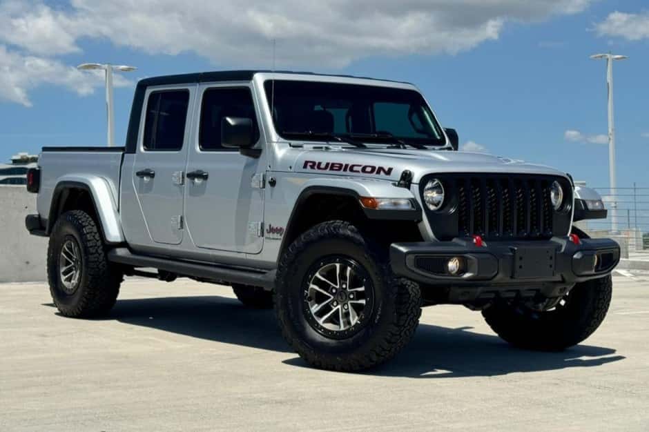 2023 Jeep Pickup sold for $40,750