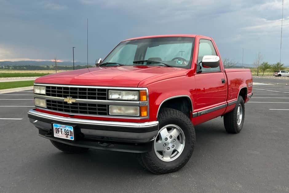 1993 Chevrolet C/K GMT400 (1988-2002) sold for $18,750