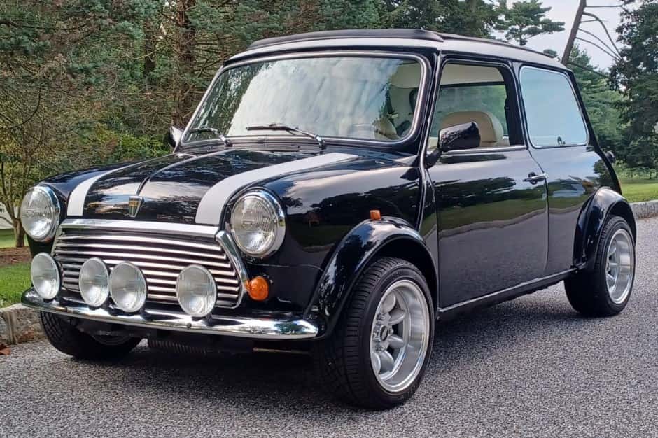 1993 Mini Mk VI & Mk VII sold for $23,750