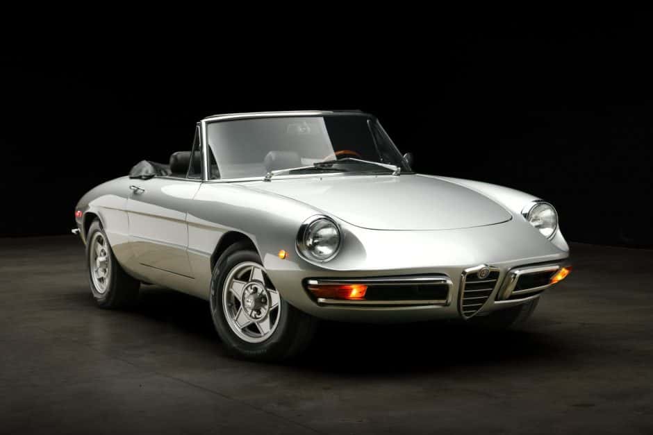 1969 Alfa Romeo 105/115 Spider Series 1 sold for $60,000