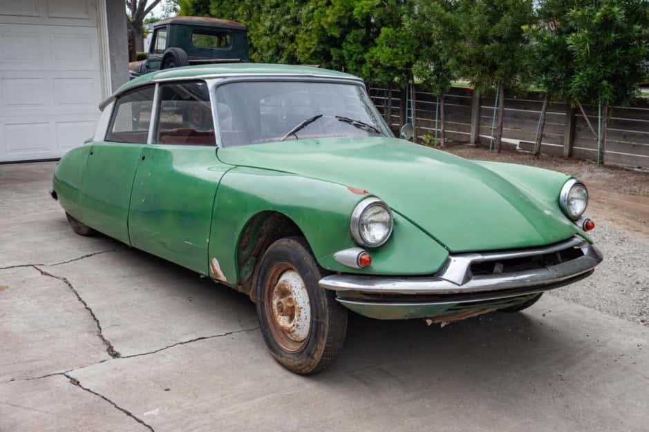 1960 Citroen DS sold for $1,500