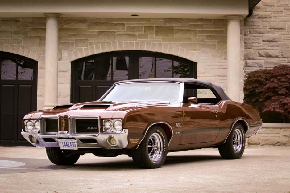 1971 Oldsmobile 442 sold for $50,000