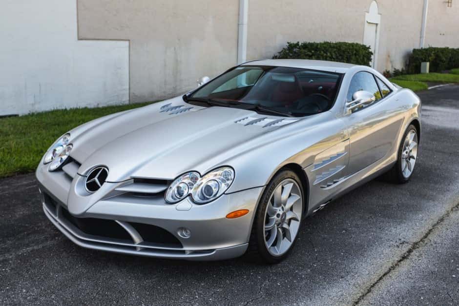 2006 Mercedes-Benz SLR McLaren sold for $277,000