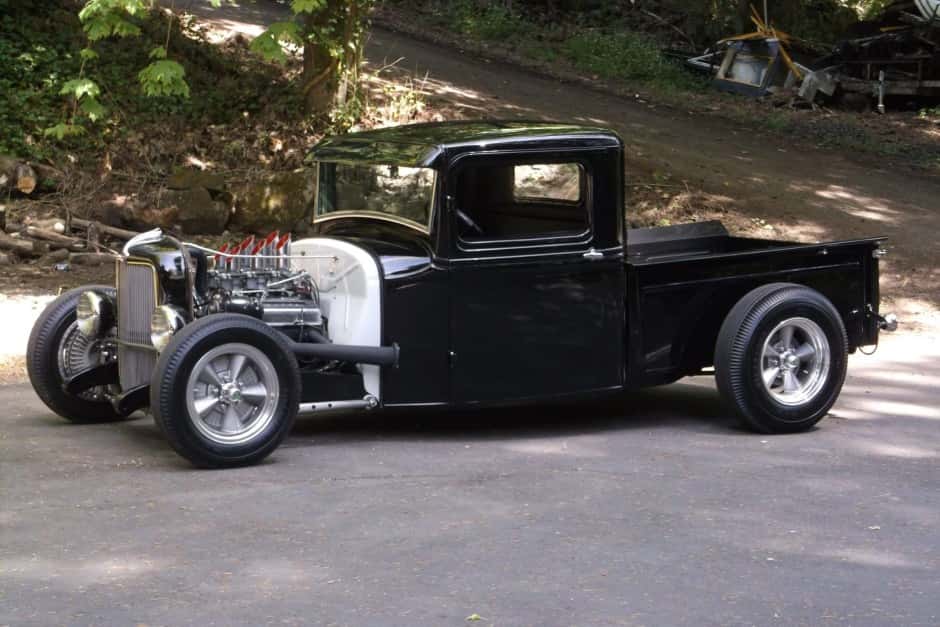 1934 Ford Pickup 1932-1934 & sold for $22,750