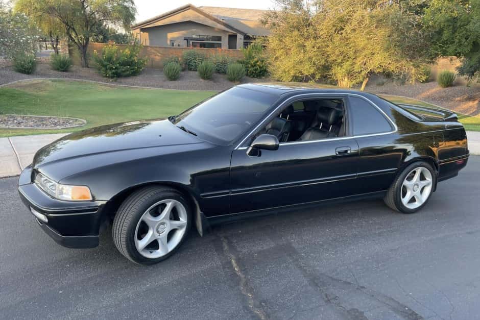 1992 Acura Legend sold for $6,400