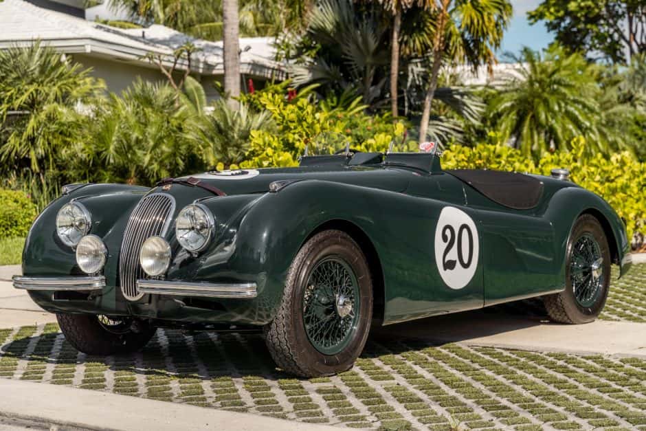 1949 Jaguar XK120 sold for $140,000