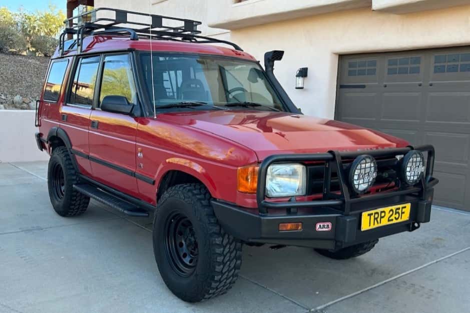 1994 Land Rover Discovery sold for $9,700