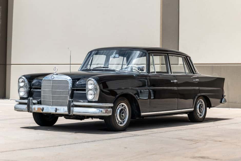 1961 Mercedes-Benz W111 Sedan sold for $5,000