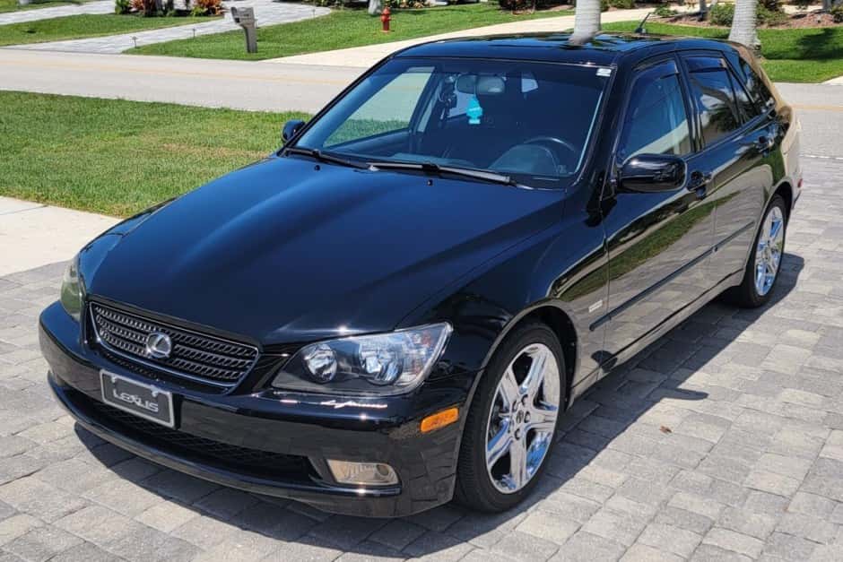 2002 Lexus IS sold for $16,000