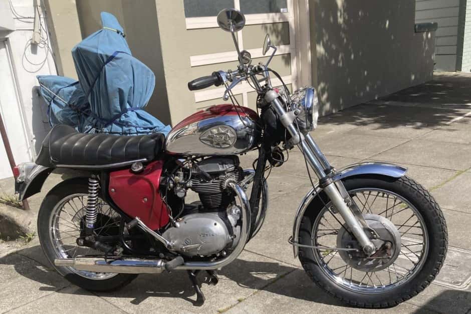 1967 BSA Lightning sold for $2,700