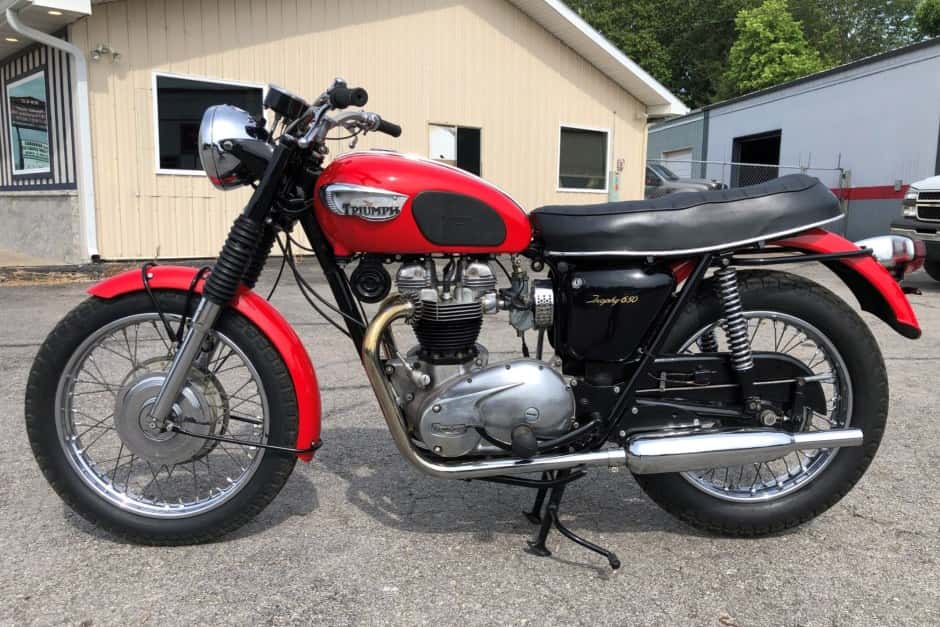 1967 Triumph Trophy sold for $5,500