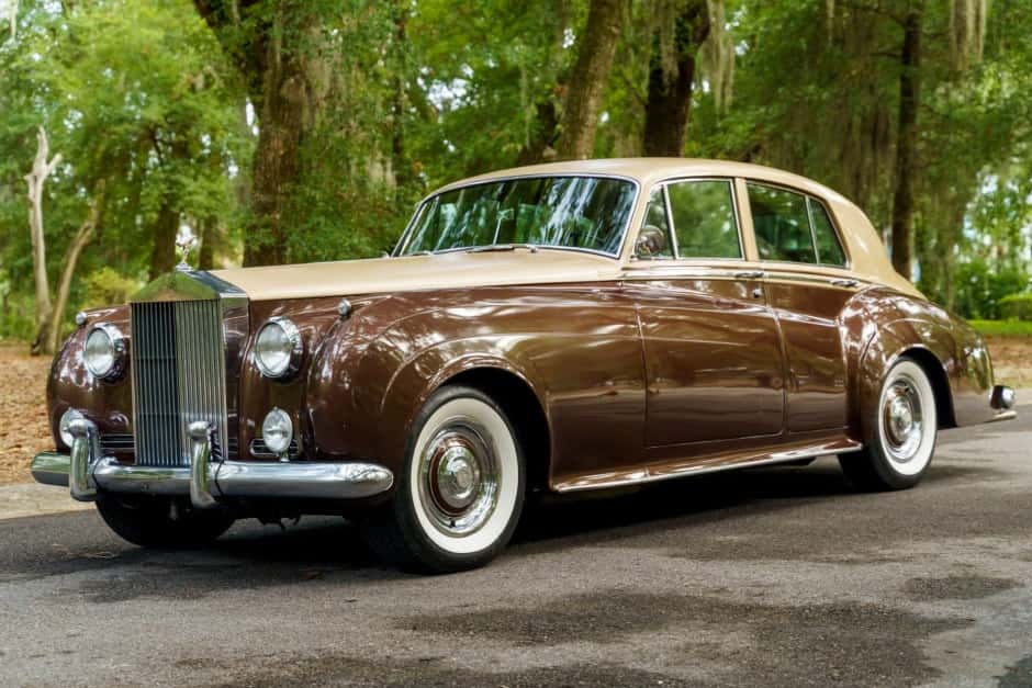 1962 Rolls-Royce Silver Cloud & Phantom V sold for $35,250