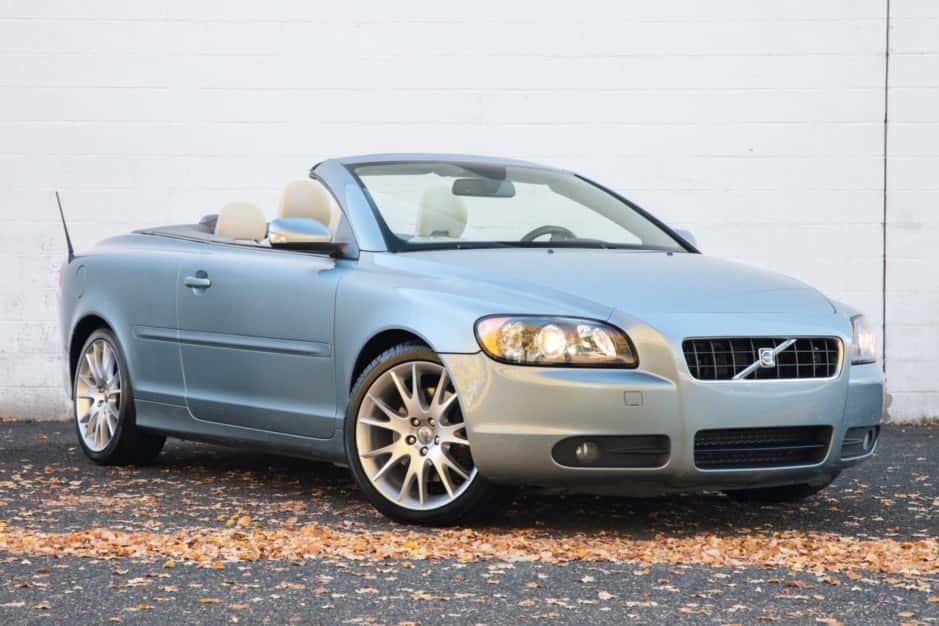 2007 Volvo C70 sold for $15,250