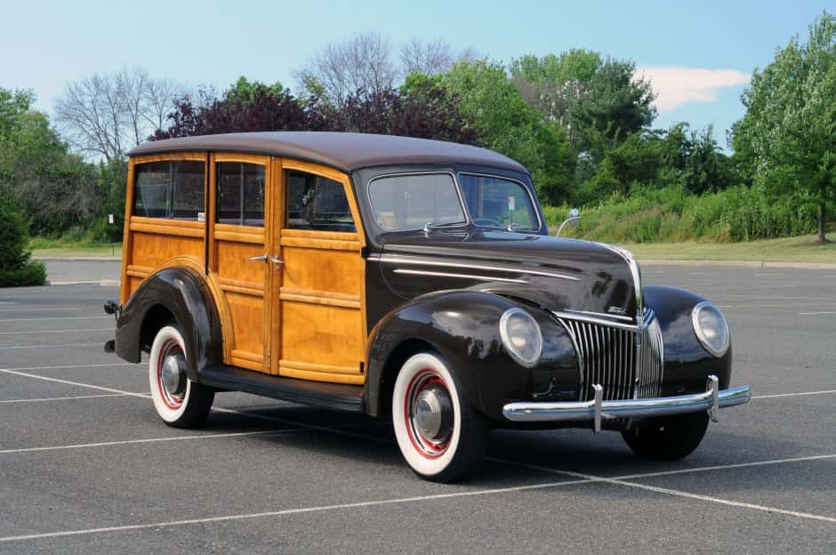 1939 Ford Standard, Deluxe, & Super Deluxe sold for $44,000