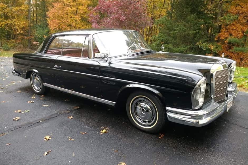 1961 Mercedes-Benz W111 Coupe & Cabriolet sold for $17,750
