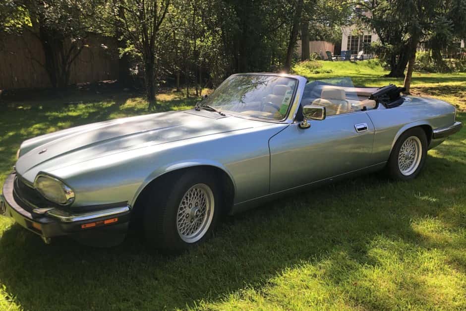 1992 Jaguar XJS sold for $8,000