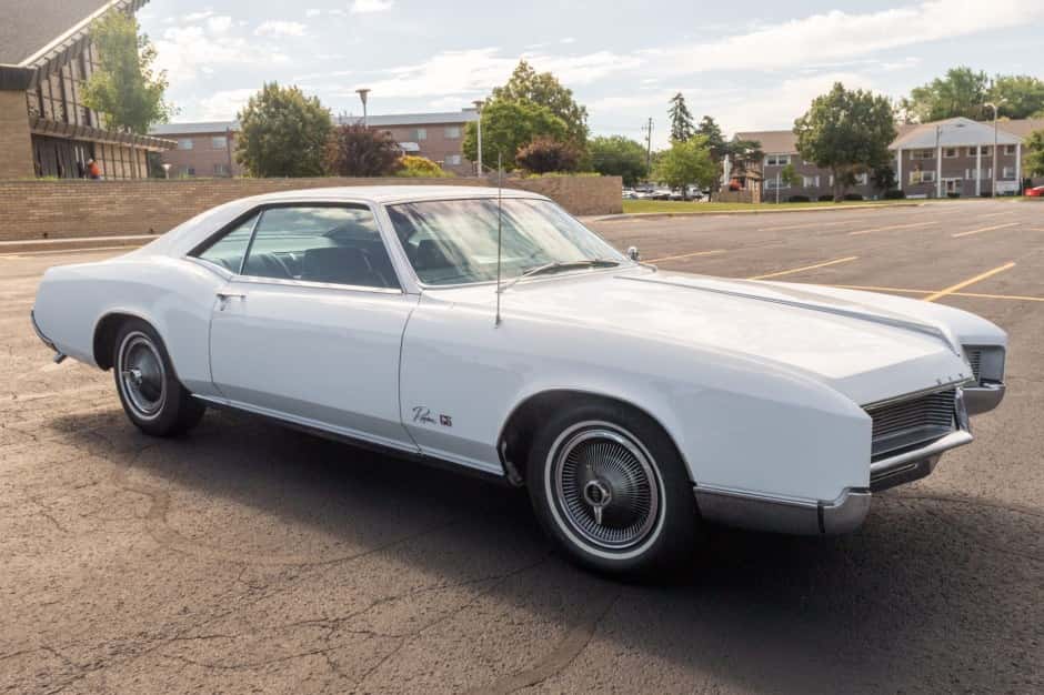 1966 Buick Riviera sold for $15,500