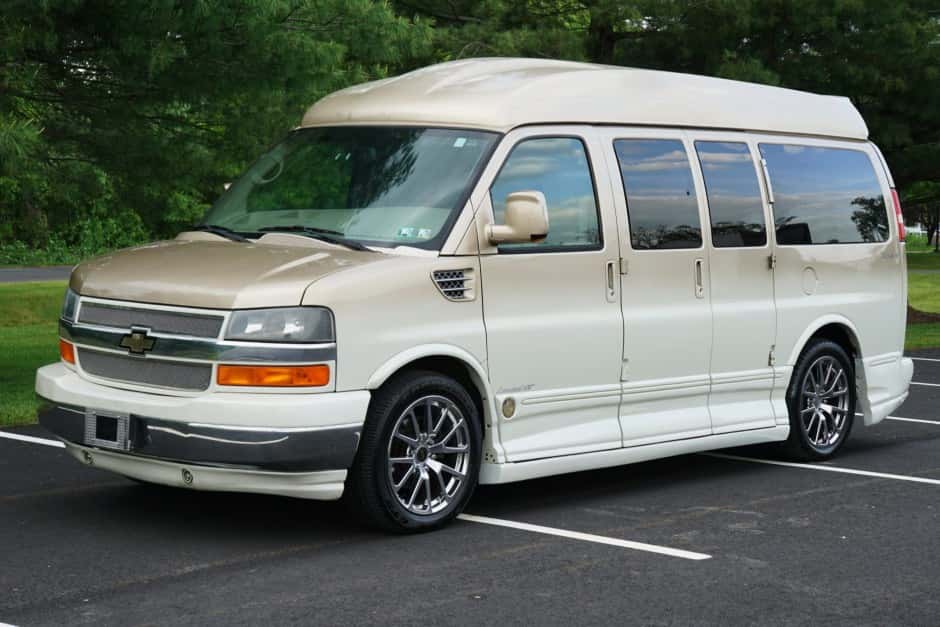 2011 Chevrolet Express sold for $21,250