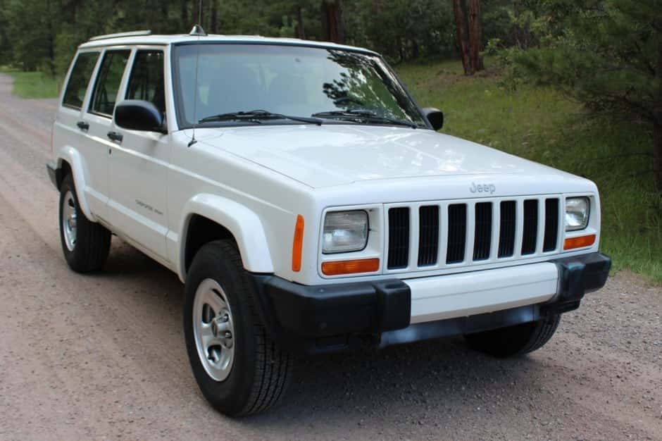 2001 Jeep XJ Cherokee sold for $15,000