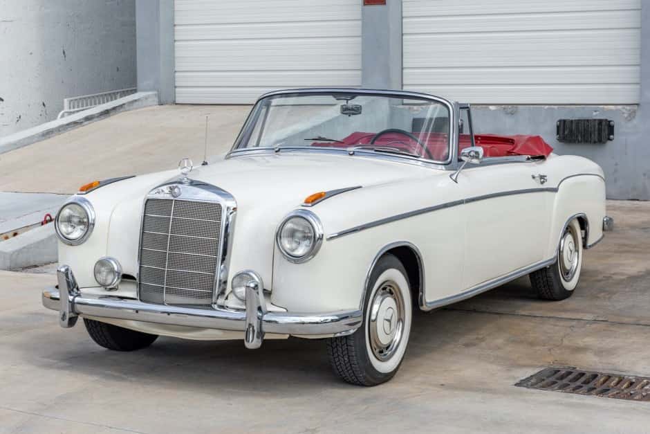 1958 Mercedes-Benz Ponton sold for $97,000