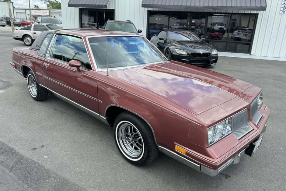 1986 Oldsmobile Cutlass sold for $25,000