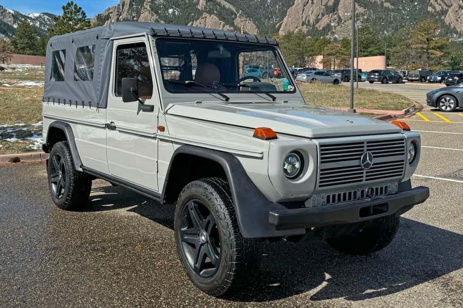 1993 Mercedes-Benz W461 G-Class sold for $43,000