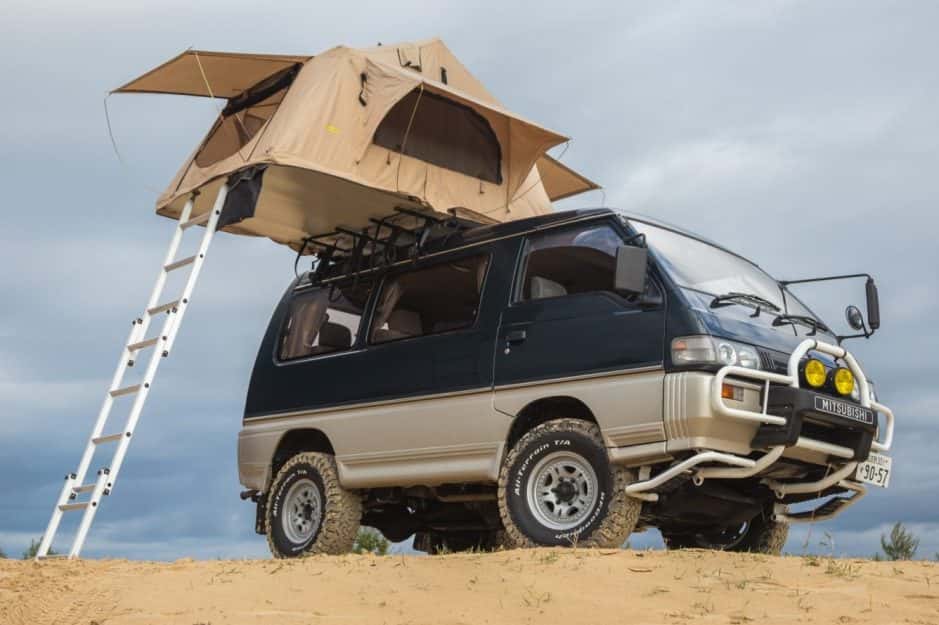 1993 Mitsubishi Delica sold for $12,750