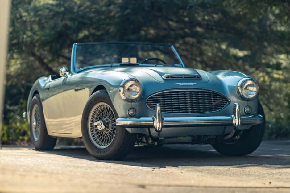 1960 Austin-Healey 3000 sold for $50,500