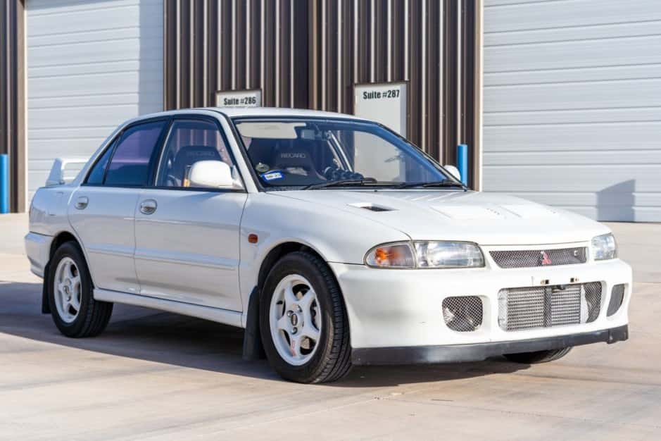 1994 Mitsubishi Lancer Evolution sold for $16,250
