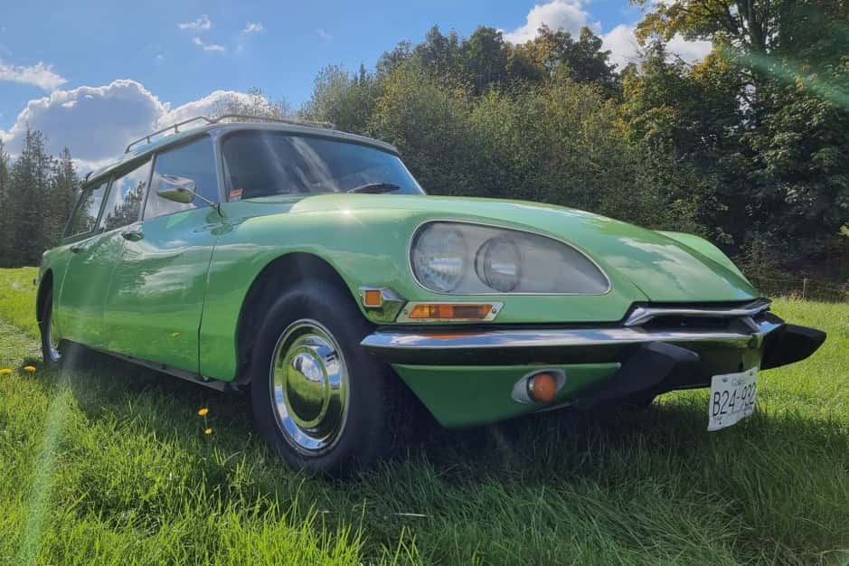 1971 Citroen DS sold for $22,400