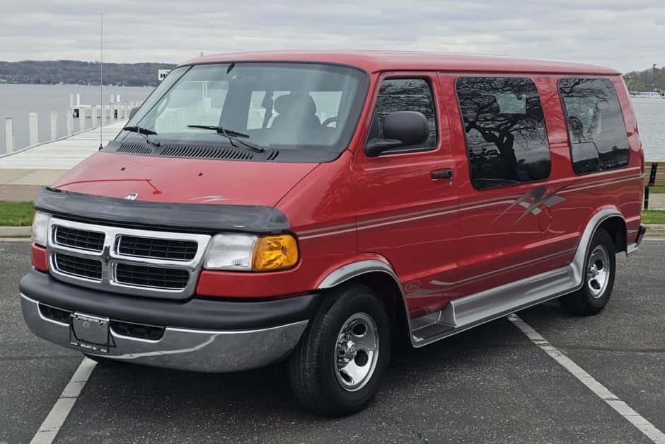 2001 Dodge Ram Van sold for $15,000