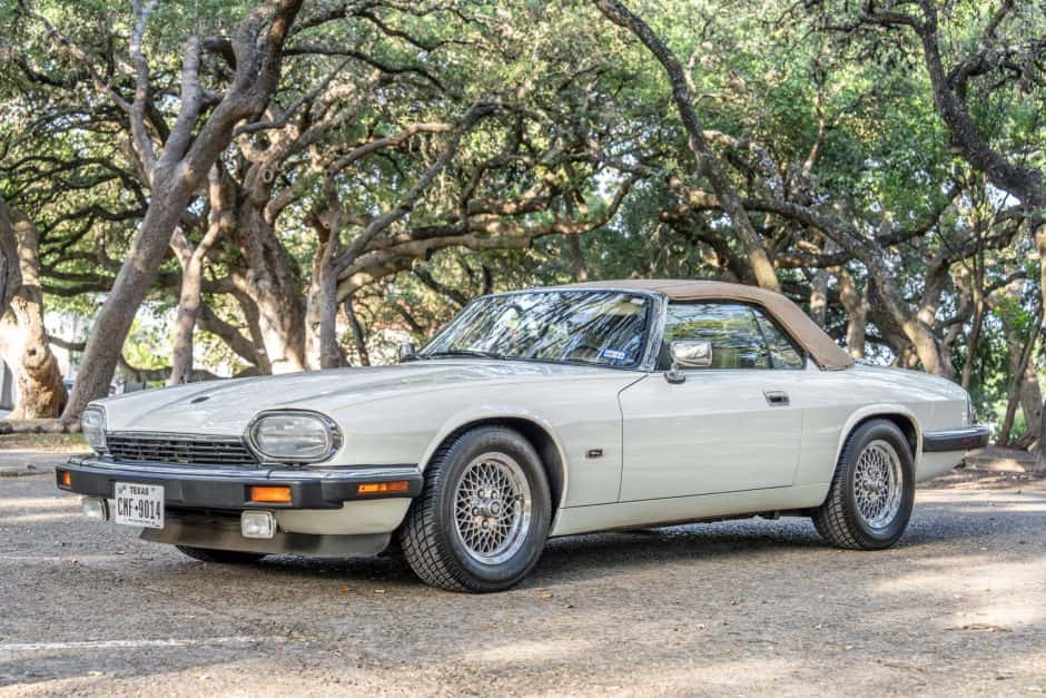 1993 Jaguar XJS sold for $12,750