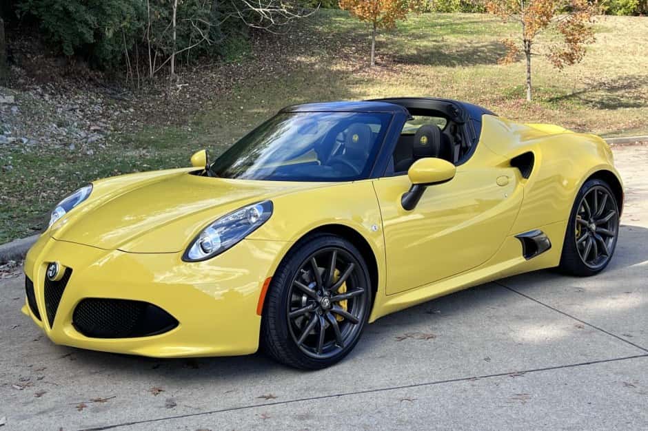 2016 Alfa Romeo 4C sold for $72,500