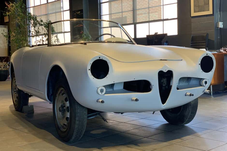 1958 Alfa Romeo 750/101 Series Giulietta & Giulia sold for $31,000