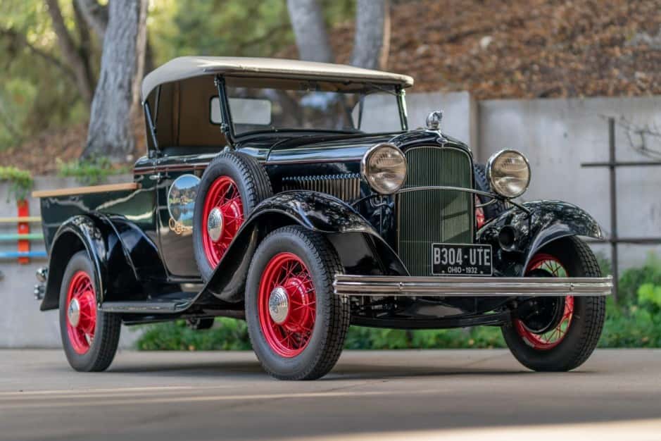 1932 Ford Pickup 1932-1934 & sold for $38,250