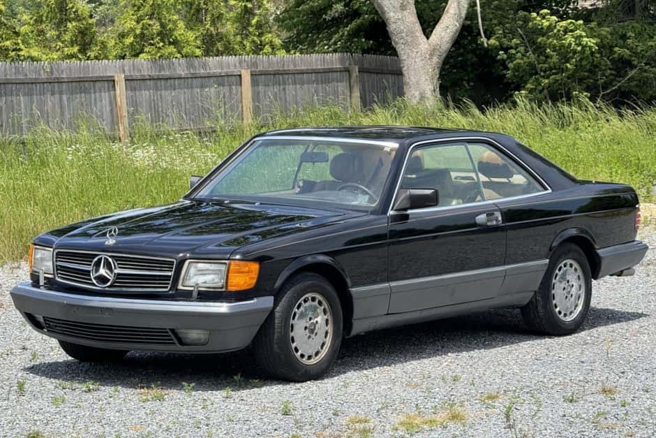 1990 Mercedes-Benz C126 sold for $4,850