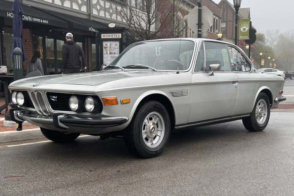 1971 BMW E9 Coupe sold for $26,000