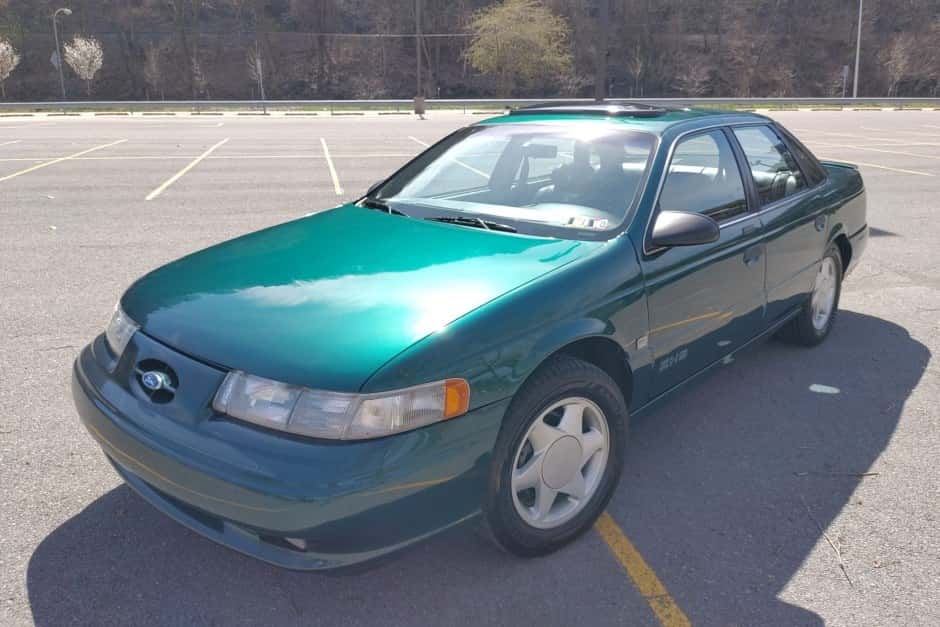 1993 Ford Taurus SHO sold for $7,200