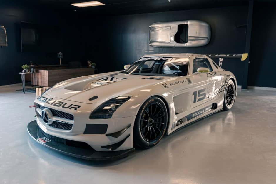 2014 Mercedes-Benz SLS AMG sold for $401,000