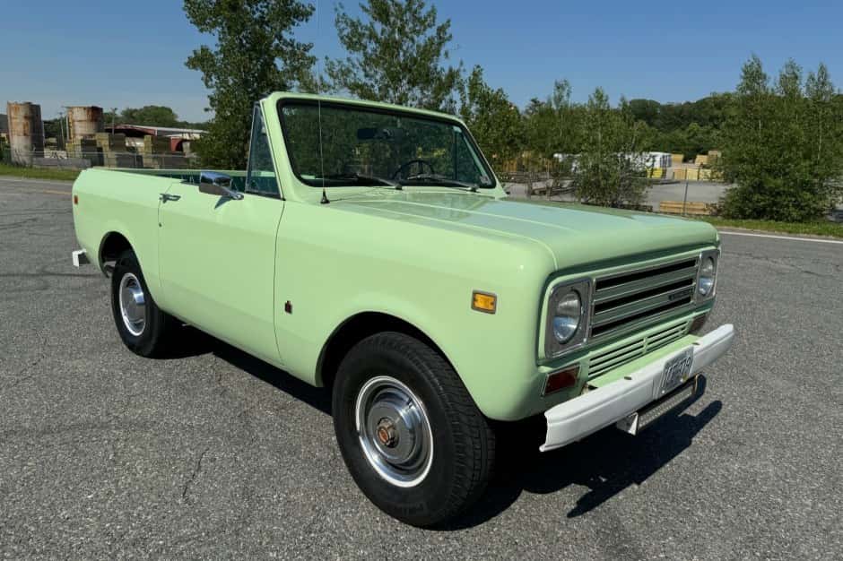 1975 International Harvester Scout sold for $28,500