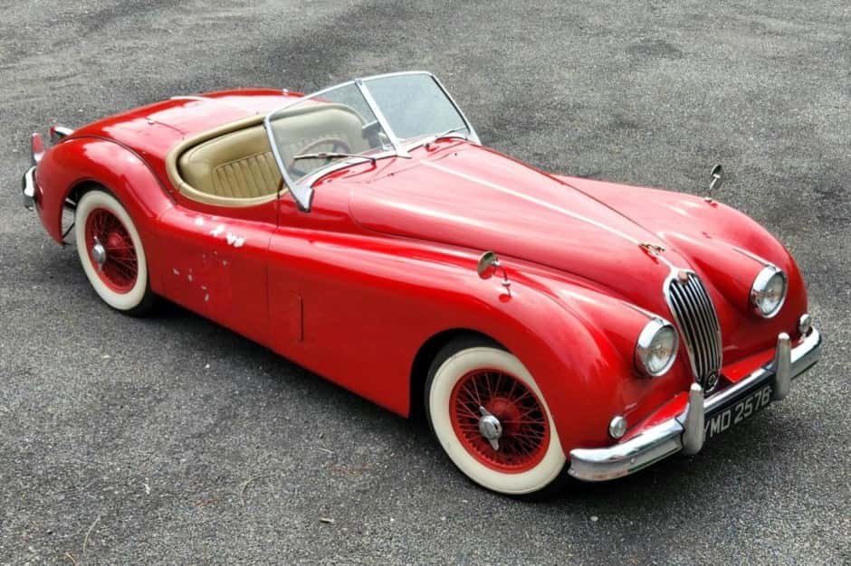 1956 Jaguar XK140 sold for $70,000