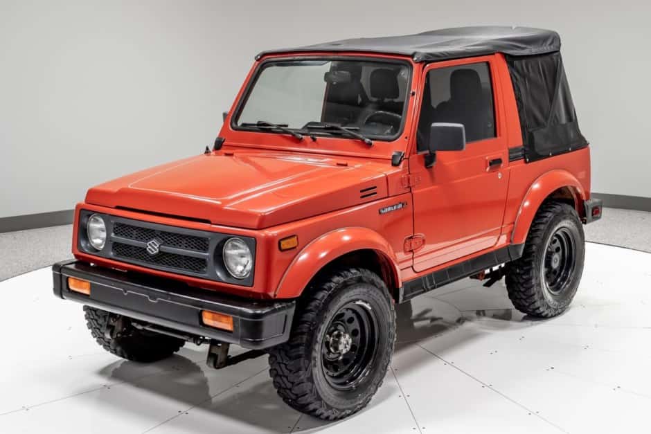 1995 Suzuki Samurai sold for $10,100