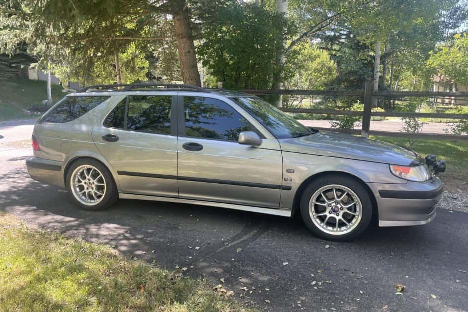 2001 Saab 9-5 sold for $13,500