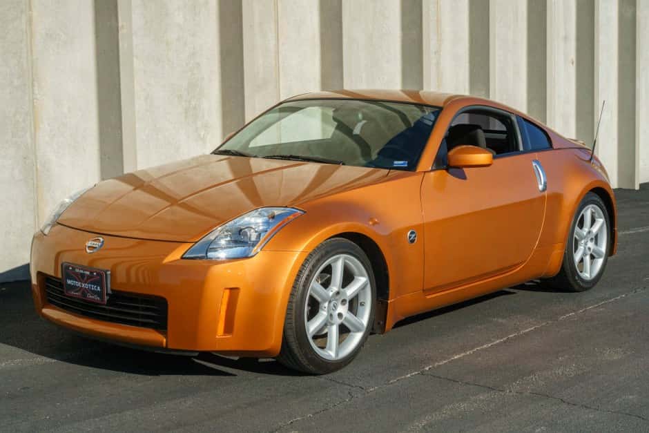 2003 Nissan 350Z sold for $15,500